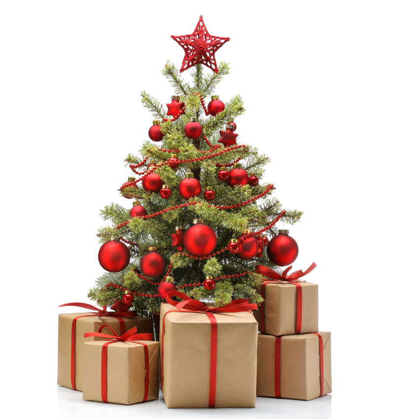 白色背景上的圣诞树和礼品盒