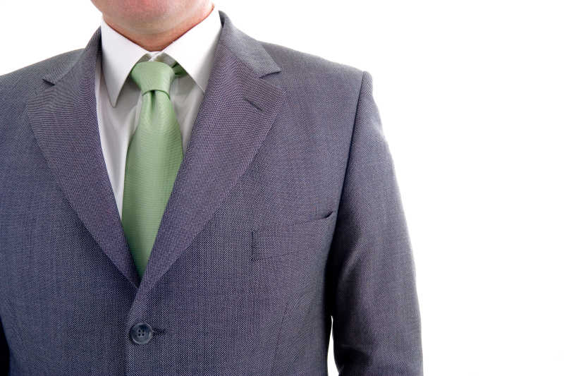 浅绿色的领带搭配灰色条纹西服