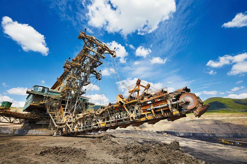 大型煤矿的采煤机