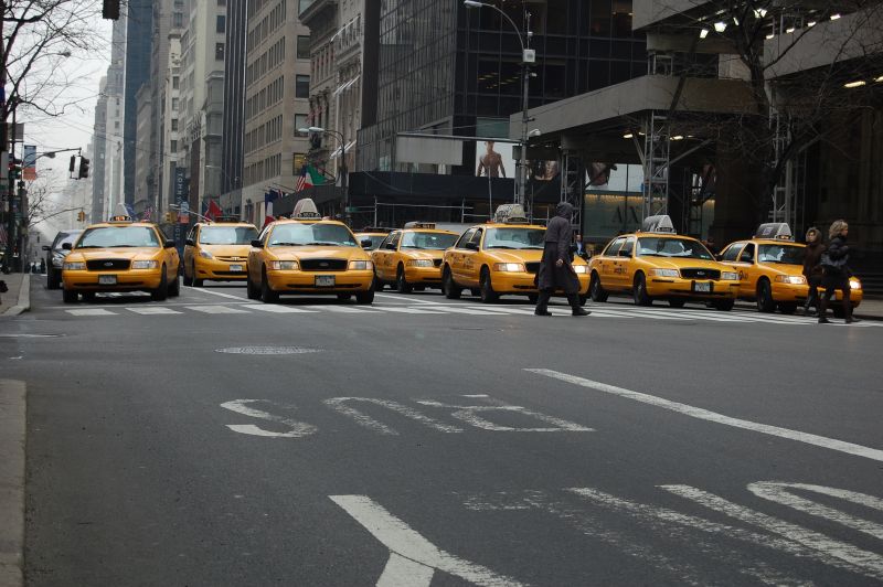 许多黄色的出租车