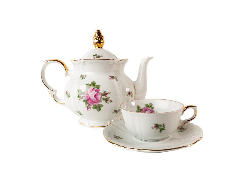 玫瑰瓷茶壶茶杯和茶托