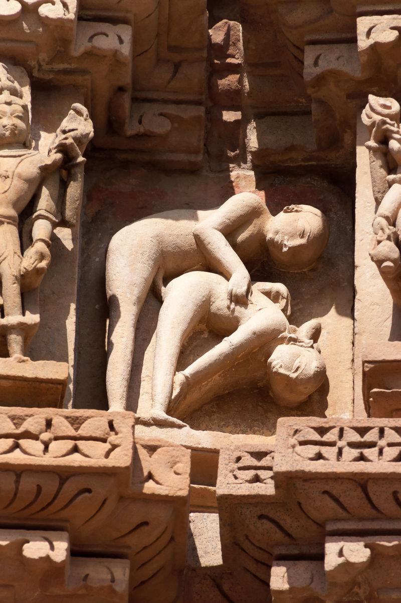 印度卡久拉霍雕塑