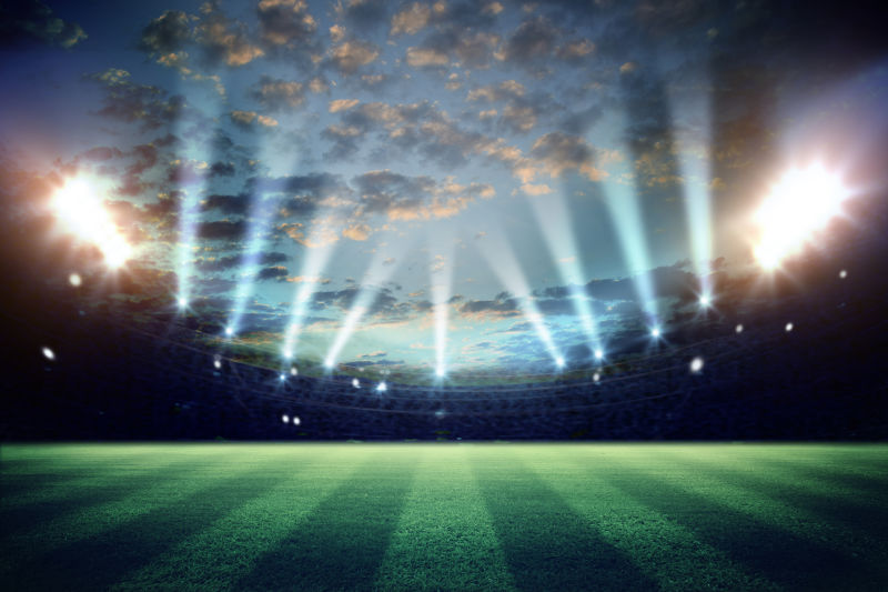 夜间灯光和足球场三维渲染-混合照片