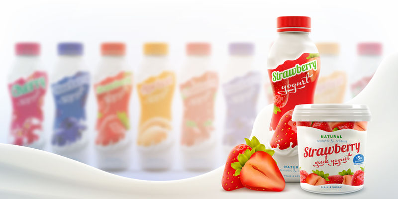 草莓饮料酸奶瓶-带有希腊酸奶罐和生草莓浆果-在许多瓶子和牛奶波的明亮背景下-准备好品牌和商业用途-传单写实说明