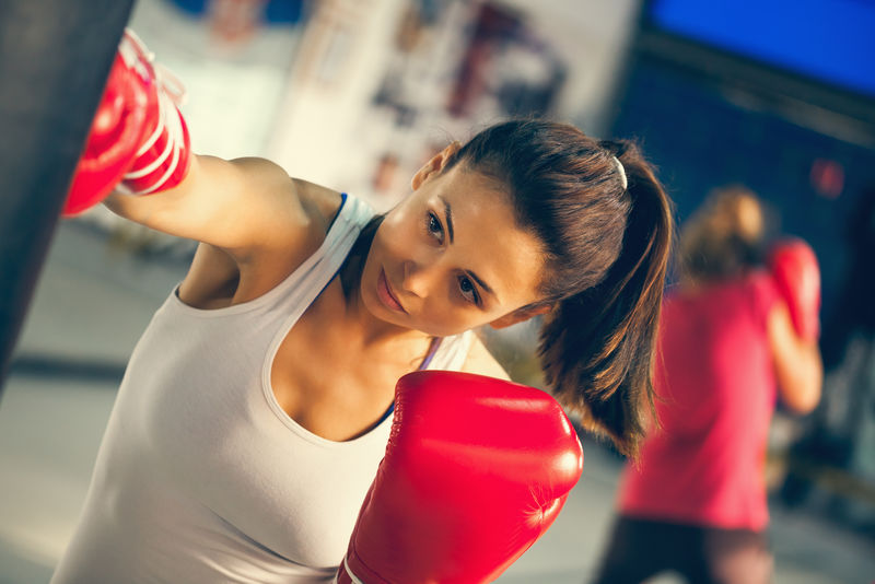 女子拳击运动员的训练
