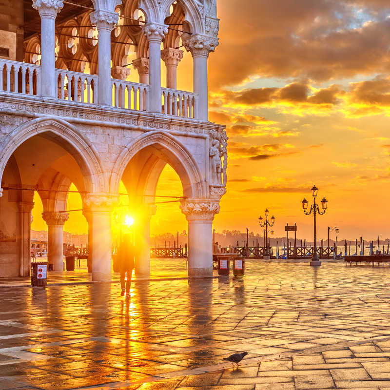 威尼斯日出风景