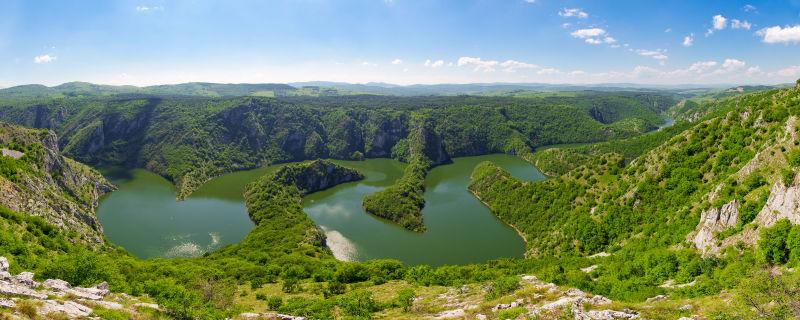 塞尔维亚乌瓦茨河峡谷